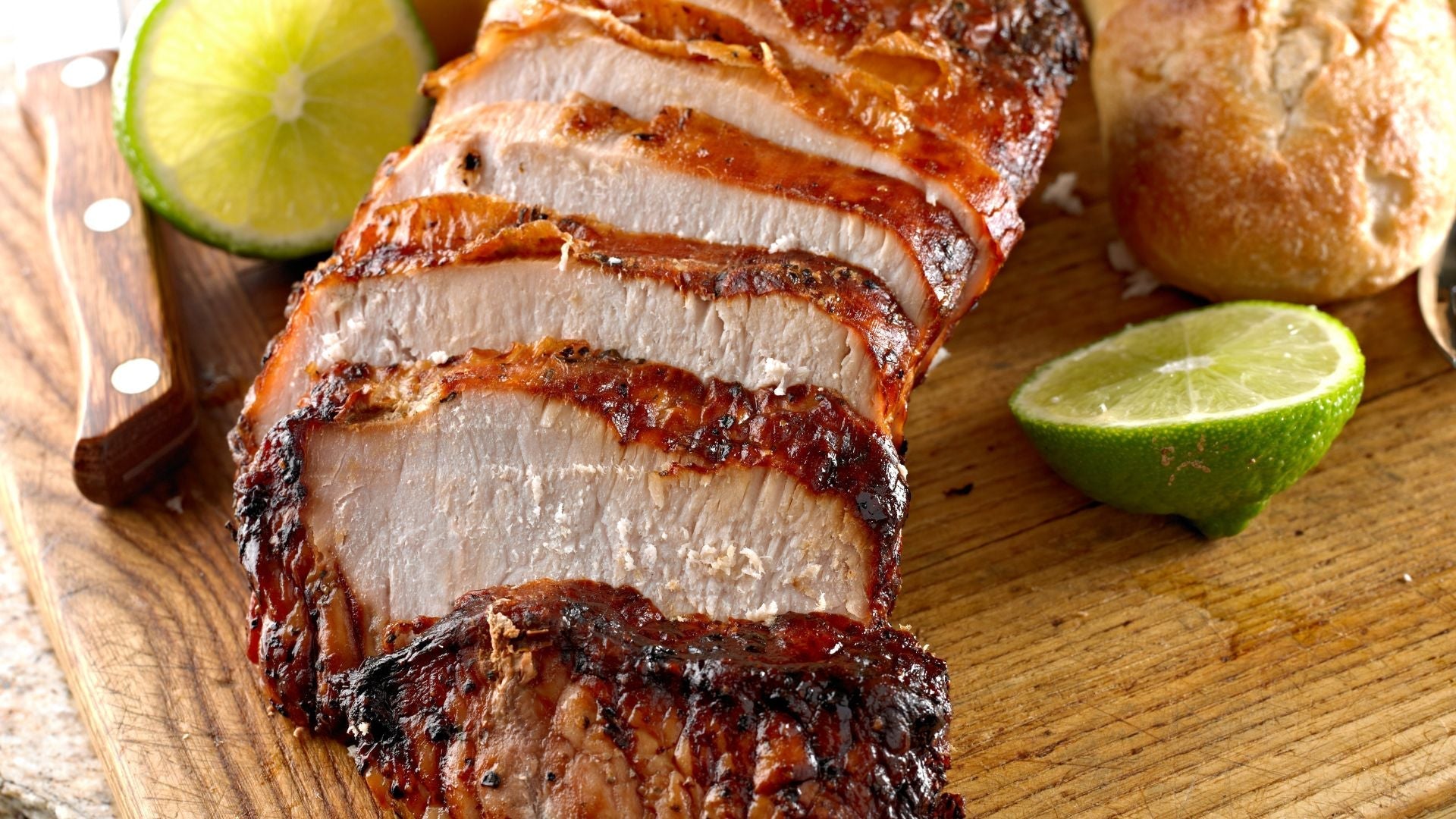 Schweinebraten im Weinfass Smoker (Buche/Eiche) - smoking-barrels