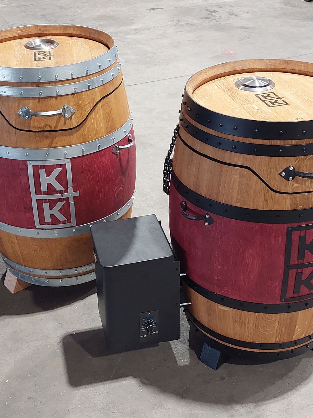 Handgefertigter Weinfass Smoker aus 225-l Barrique-Eiche – Unikat